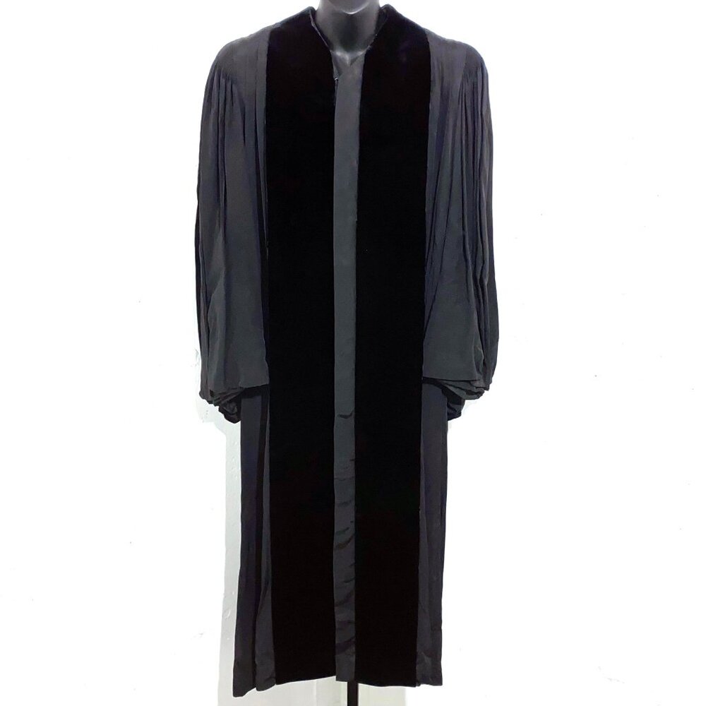 VINTAGE Black BENTLEY & SIMON Clergy Velvet Panel ROBE Priest, Officiant, etc.XL